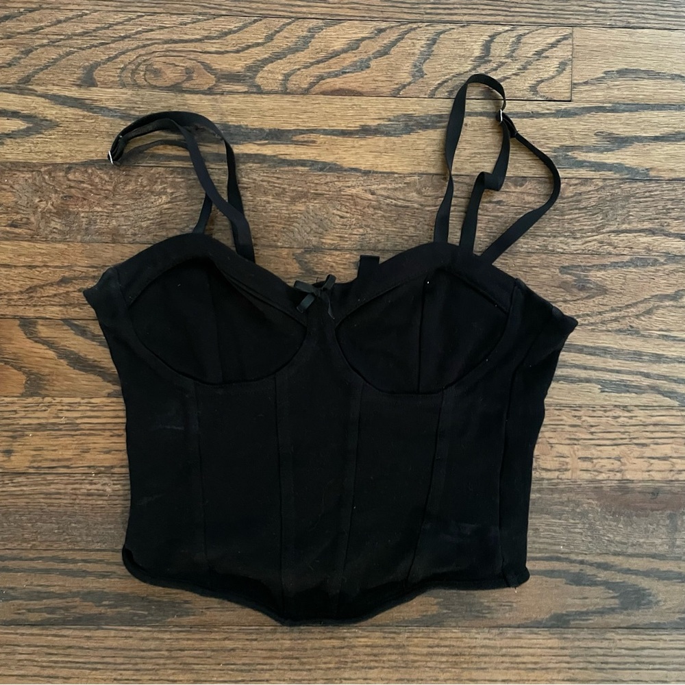 H&M Black  Cropped Tank Size XS